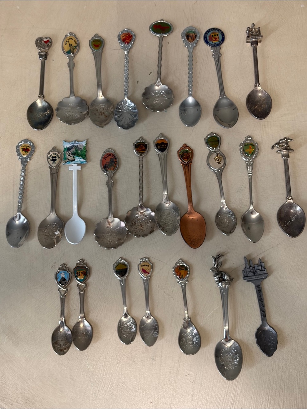 State Souvenir Spoon Vintage Set Of State Enamelled Collectibles-25 In All